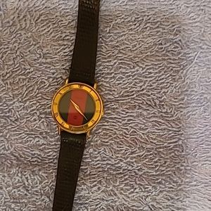 Gucci 3000l watch
